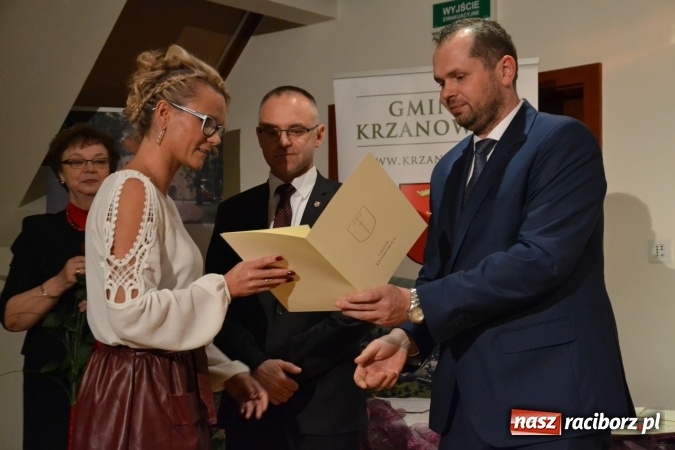 Zdjęcie w galerii na portalu naszraciborz.pl: Gmina Krzanowice honoruje aktywnych społecznie mieszkańc&oacute;w wiadomości z regionu