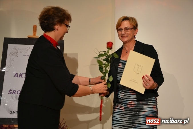 Zdjęcie w galerii na portalu naszraciborz.pl: Gmina Krzanowice honoruje aktywnych społecznie mieszkańc&oacute;w wiadomości z regionu