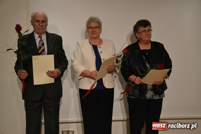 Zdjęcie w galerii na portalu naszraciborz.pl: Gmina Krzanowice honoruje aktywnych społecznie mieszkańc&oacute;w wiadomości z regionu