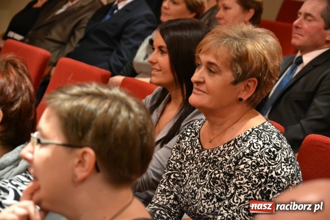 Zdjęcie w galerii na portalu naszraciborz.pl: Gmina Krzanowice honoruje aktywnych społecznie mieszkańc&oacute;w wiadomości z regionu