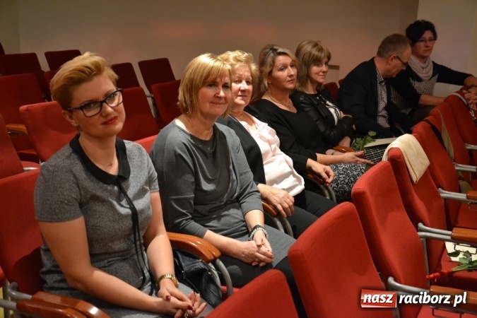 Zdjęcie w galerii na portalu naszraciborz.pl: Gmina Krzanowice honoruje aktywnych społecznie mieszkańc&oacute;w wiadomości z regionu