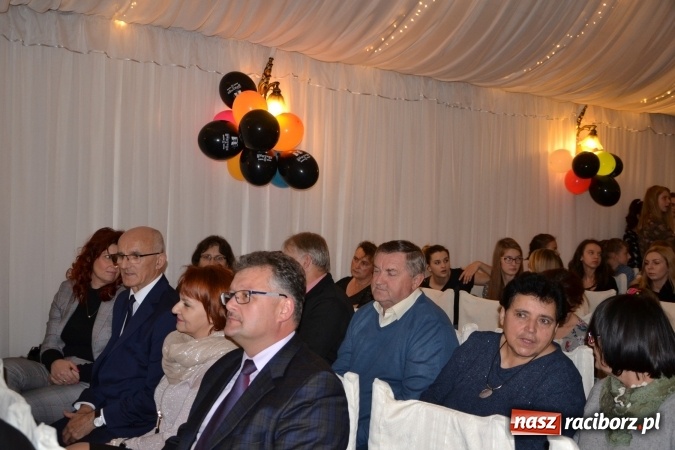 Zdjęcie w galerii na portalu naszraciborz.pl: W zamku w Chałupkach podsumowano projekt Nasze Radio wiadomości z regionu