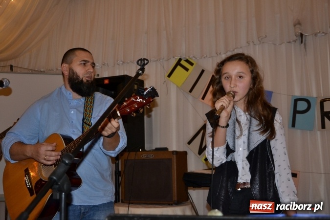 Zdjęcie w galerii na portalu naszraciborz.pl: W zamku w Chałupkach podsumowano projekt Nasze Radio wiadomości z regionu