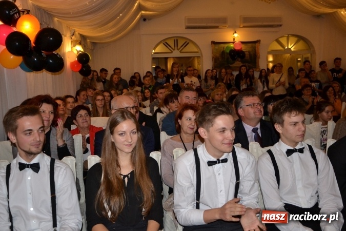 Zdjęcie w galerii na portalu naszraciborz.pl: W zamku w Chałupkach podsumowano projekt Nasze Radio wiadomości z regionu