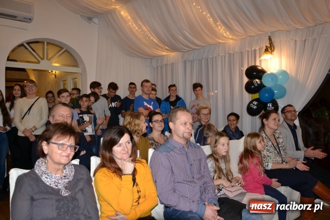 Zdjęcie w galerii na portalu naszraciborz.pl: W zamku w Chałupkach podsumowano projekt Nasze Radio wiadomości z regionu