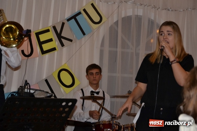 Zdjęcie w galerii na portalu naszraciborz.pl: W zamku w Chałupkach podsumowano projekt Nasze Radio wiadomości z regionu