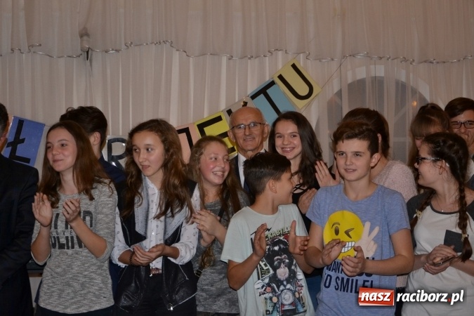 Zdjęcie w galerii na portalu naszraciborz.pl: W zamku w Chałupkach podsumowano projekt Nasze Radio wiadomości z regionu