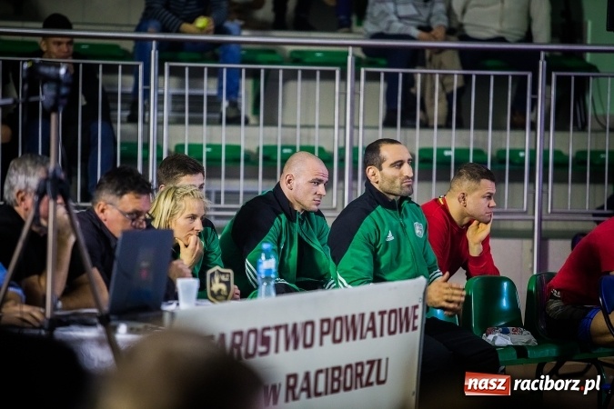Zdjęcie w galerii na portalu naszraciborz.pl: Pewna wygrana MKZ Unii Racibórz. Nasi zapaśnicy umocnili się na pozycji wicelidera KLZ wiadomości z regionu