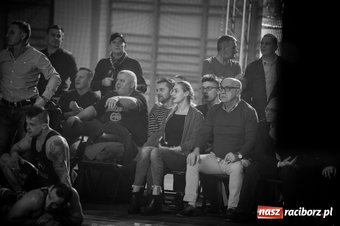 Zdjęcie w galerii na portalu naszraciborz.pl: Pewna wygrana MKZ Unii Racibórz. Nasi zapaśnicy umocnili się na pozycji wicelidera KLZ wiadomości z regionu