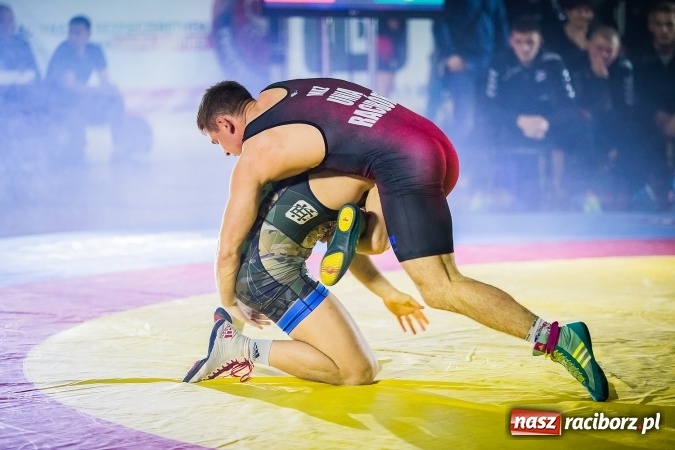 Zdjęcie w galerii na portalu naszraciborz.pl: Pewna wygrana MKZ Unii Racibórz. Nasi zapaśnicy umocnili się na pozycji wicelidera KLZ wiadomości z regionu