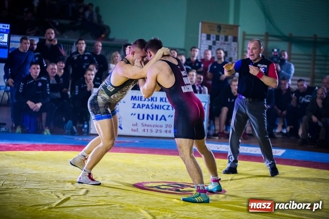 Zdjęcie w galerii na portalu naszraciborz.pl: Pewna wygrana MKZ Unii Racibórz. Nasi zapaśnicy umocnili się na pozycji wicelidera KLZ wiadomości z regionu