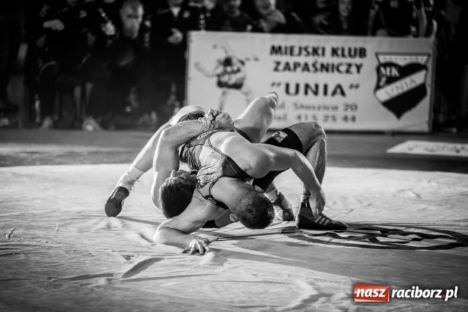 Zdjęcie w galerii na portalu naszraciborz.pl: Pewna wygrana MKZ Unii Racibórz. Nasi zapaśnicy umocnili się na pozycji wicelidera KLZ wiadomości z regionu