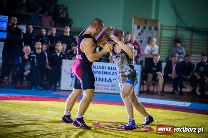 Zdjęcie w galerii na portalu naszraciborz.pl: Pewna wygrana MKZ Unii Racibórz. Nasi zapaśnicy umocnili się na pozycji wicelidera KLZ wiadomości z regionu