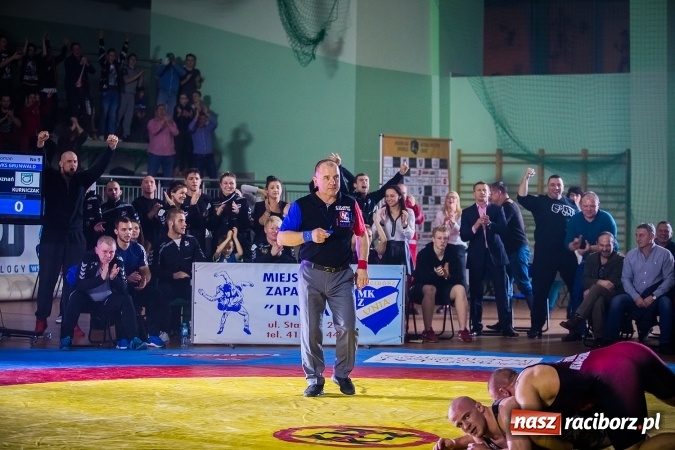 Zdjęcie w galerii na portalu naszraciborz.pl: Pewna wygrana MKZ Unii Racibórz. Nasi zapaśnicy umocnili się na pozycji wicelidera KLZ wiadomości z regionu
