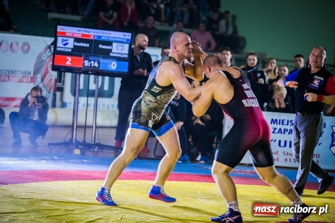 Zdjęcie w galerii na portalu naszraciborz.pl: Pewna wygrana MKZ Unii Racibórz. Nasi zapaśnicy umocnili się na pozycji wicelidera KLZ wiadomości z regionu