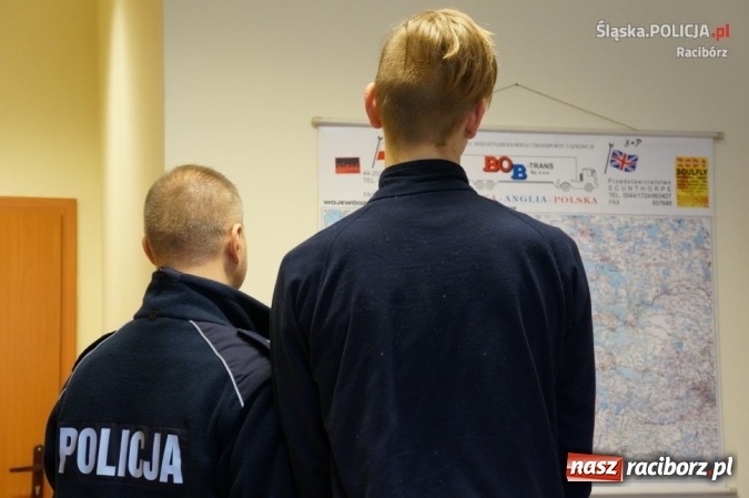 Zdjęcie w galerii na portalu naszraciborz.pl: Policja zatrzymała podejrzanych o pobicie ze skutkiem śmiertelnym w bloku przy Głubczyckiej. Mają 17 i 18 lat! wiadomości z regionu