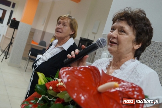 Zdjęcie w galerii na portalu naszraciborz.pl: W swoim towarzystwie dostają powera! Dzień seniora w Nędzy  wiadomości z regionu