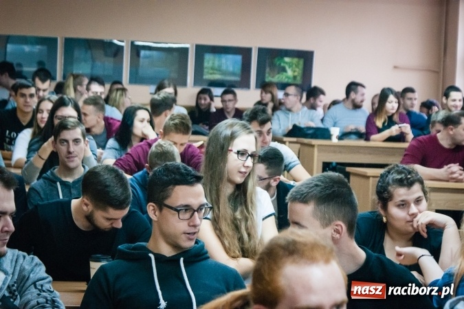 Zdjęcie w galerii na portalu naszraciborz.pl: Komendant raciborskiej policji z wykładem w PWSZ wiadomości z regionu