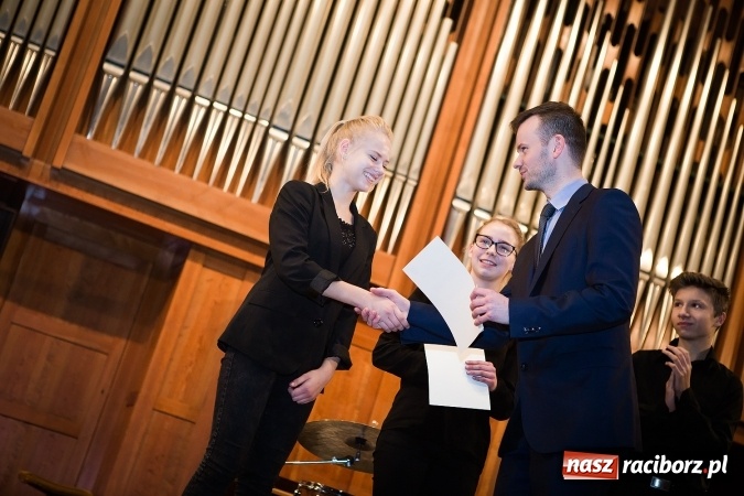 Zdjęcie w galerii na portalu naszraciborz.pl: W Państwowej Szkole Muzycznej w Raciborzu rozstrzygnięto Wojewódzki Konkurs Akordeonowy wiadomości z regionu