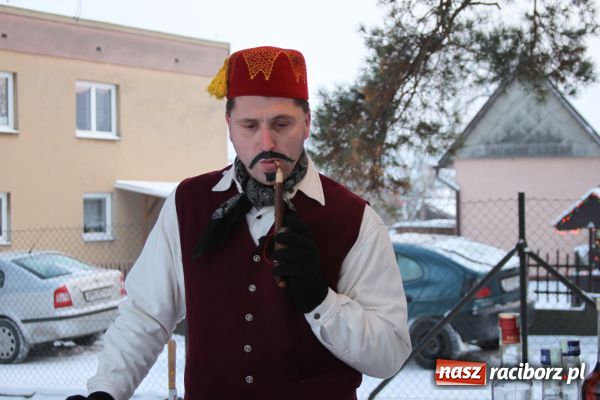 Zdjęcie w galerii na portalu naszraciborz.pl: Przybieżeli do Betlejem w mrozie wiadomości z regionu