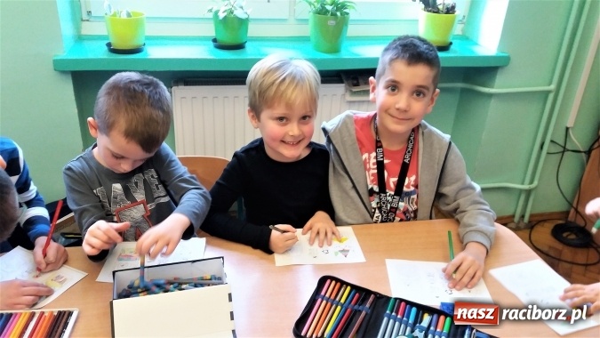 Zdjęcie w galerii na portalu naszraciborz.pl: Dni otwarte w Szkole Podstawowej nr 13 wiadomości z regionu