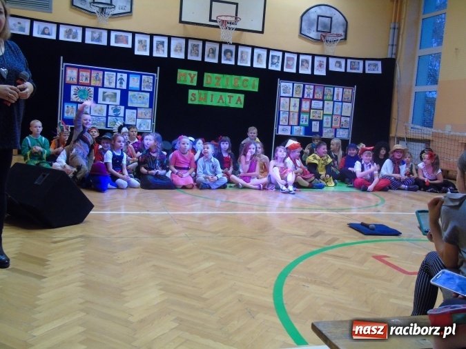 Zdjęcie w galerii na portalu naszraciborz.pl: Dni otwarte w Szkole Podstawowej nr 13 wiadomości z regionu