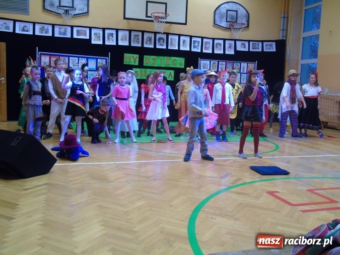 Zdjęcie w galerii na portalu naszraciborz.pl: Dni otwarte w Szkole Podstawowej nr 13 wiadomości z regionu