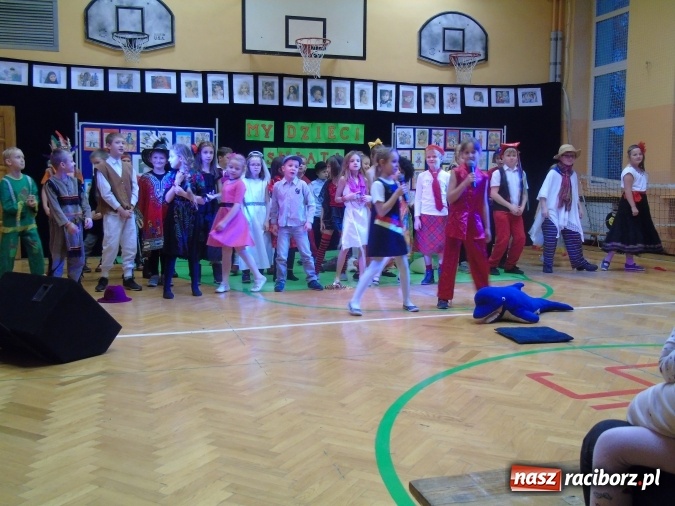 Zdjęcie w galerii na portalu naszraciborz.pl: Dni otwarte w Szkole Podstawowej nr 13 wiadomości z regionu