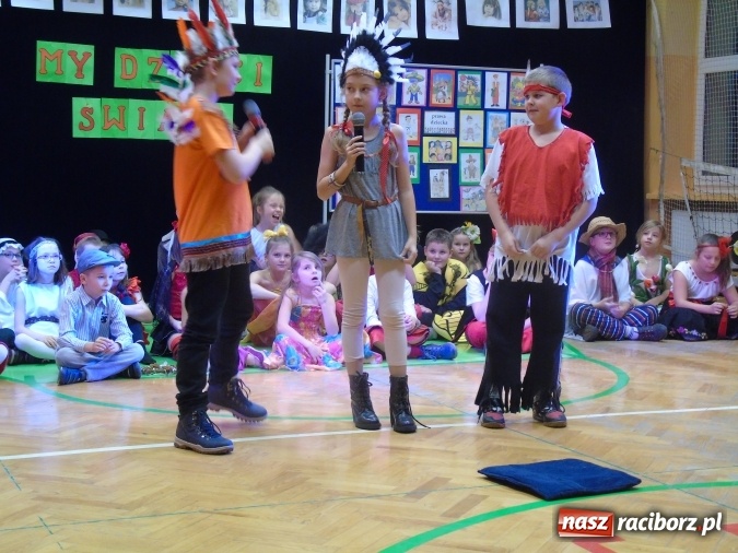 Zdjęcie w galerii na portalu naszraciborz.pl: Dni otwarte w Szkole Podstawowej nr 13 wiadomości z regionu