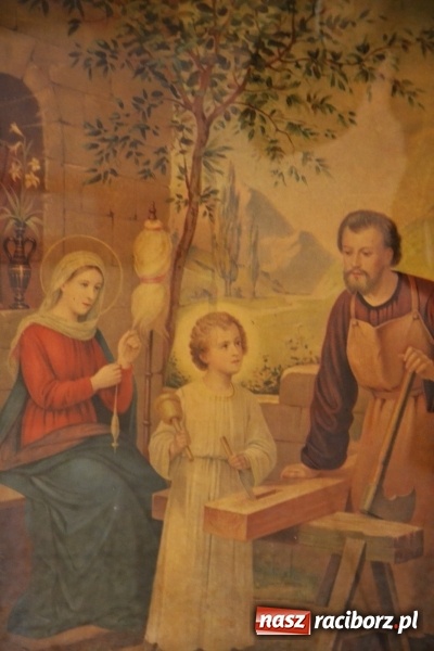 Zdjęcie w galerii na portalu naszraciborz.pl: Na Zamek Piastowski powróciła głowa Tatara  wiadomości z regionu