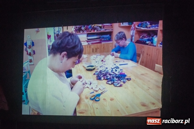 Zdjęcie w galerii na portalu naszraciborz.pl: Warsztaty Terapii Zajęciowej w Raciborzu świętowały dwudziestolecie wiadomości z regionu