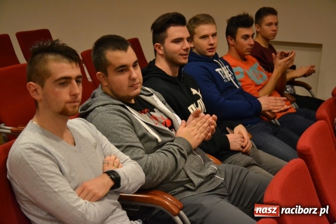 Zdjęcie w galerii na portalu naszraciborz.pl: Nowe zagrożenia, nowe wyzwania dla bezpieczeństwa – forum na Zamku Piastowskim za nami  wiadomości z regionu