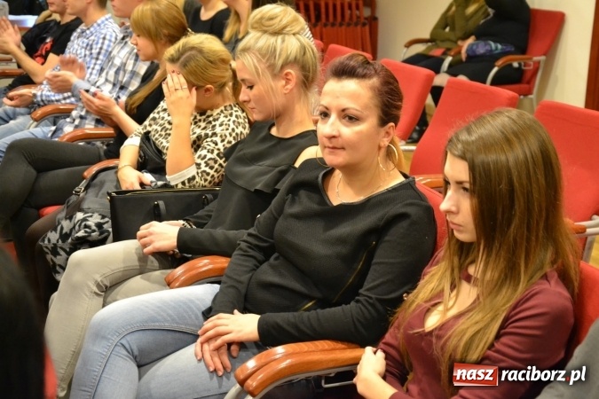 Zdjęcie w galerii na portalu naszraciborz.pl: Nowe zagrożenia, nowe wyzwania dla bezpieczeństwa – forum na Zamku Piastowskim za nami  wiadomości z regionu