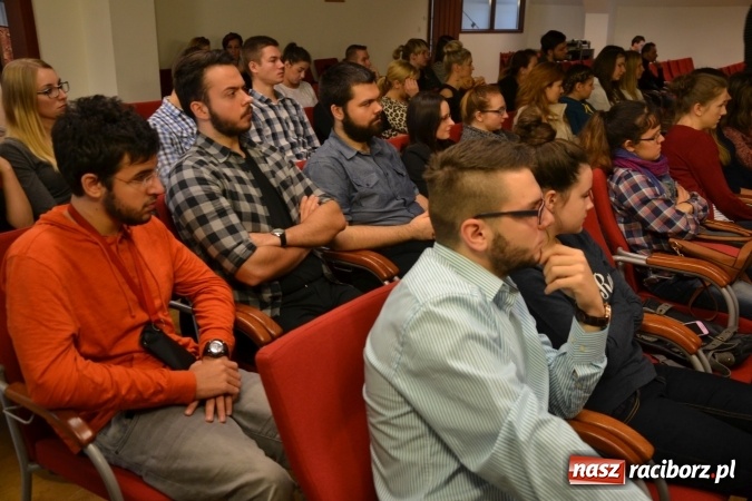 Zdjęcie w galerii na portalu naszraciborz.pl: Nowe zagrożenia, nowe wyzwania dla bezpieczeństwa – forum na Zamku Piastowskim za nami  wiadomości z regionu