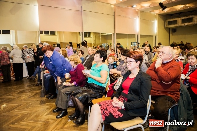 Zdjęcie w galerii na portalu naszraciborz.pl: Remigiusz Rączka gościem specjalnym pokaz&oacute;w w Krzanowicach wiadomości z regionu