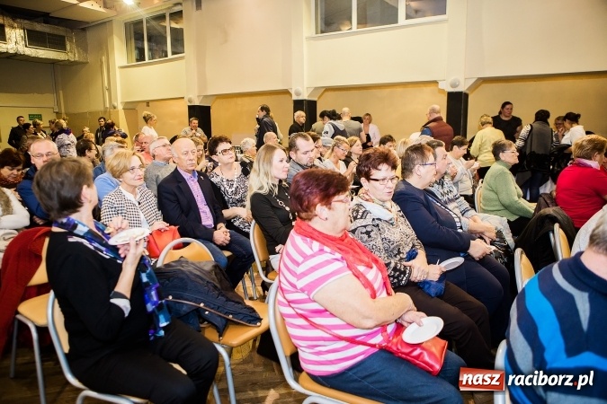 Zdjęcie w galerii na portalu naszraciborz.pl: Remigiusz Rączka gościem specjalnym pokaz&oacute;w w Krzanowicach wiadomości z regionu