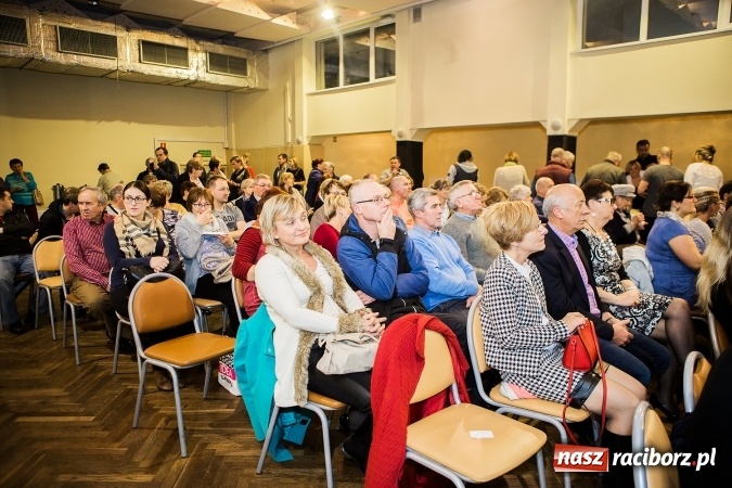 Zdjęcie w galerii na portalu naszraciborz.pl: Remigiusz Rączka gościem specjalnym pokaz&oacute;w w Krzanowicach wiadomości z regionu