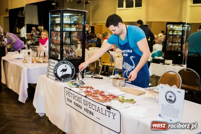 Zdjęcie w galerii na portalu naszraciborz.pl: Remigiusz Rączka gościem specjalnym pokaz&oacute;w w Krzanowicach wiadomości z regionu