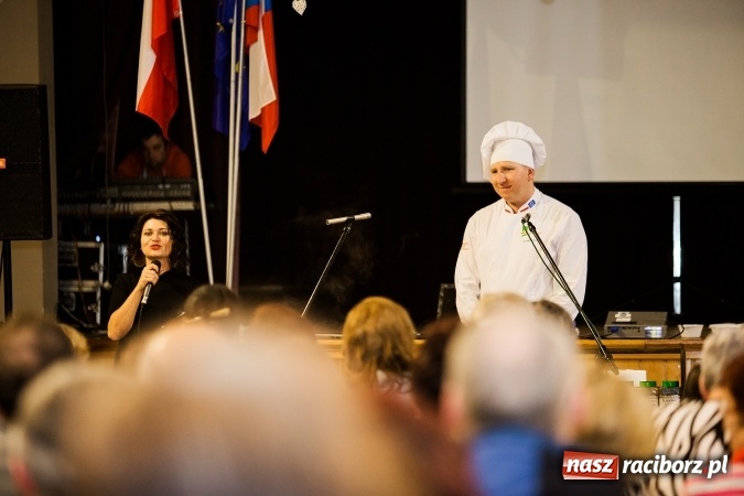 Zdjęcie w galerii na portalu naszraciborz.pl: Remigiusz Rączka gościem specjalnym pokaz&oacute;w w Krzanowicach wiadomości z regionu