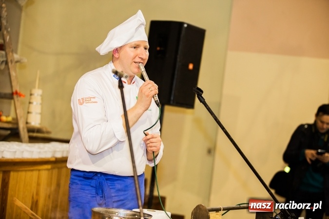 Zdjęcie w galerii na portalu naszraciborz.pl: Remigiusz Rączka gościem specjalnym pokaz&oacute;w w Krzanowicach wiadomości z regionu