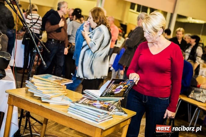 Zdjęcie w galerii na portalu naszraciborz.pl: Remigiusz Rączka gościem specjalnym pokaz&oacute;w w Krzanowicach wiadomości z regionu