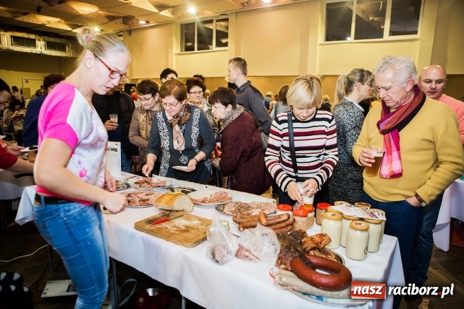 Zdjęcie w galerii na portalu naszraciborz.pl: Remigiusz Rączka gościem specjalnym pokaz&oacute;w w Krzanowicach wiadomości z regionu