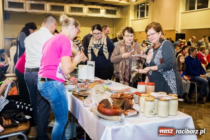 Zdjęcie w galerii na portalu naszraciborz.pl: Remigiusz Rączka gościem specjalnym pokaz&oacute;w w Krzanowicach wiadomości z regionu