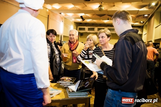 Zdjęcie w galerii na portalu naszraciborz.pl: Remigiusz Rączka gościem specjalnym pokaz&oacute;w w Krzanowicach wiadomości z regionu