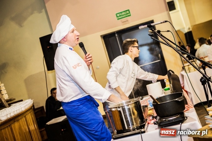 Zdjęcie w galerii na portalu naszraciborz.pl: Remigiusz Rączka gościem specjalnym pokaz&oacute;w w Krzanowicach wiadomości z regionu