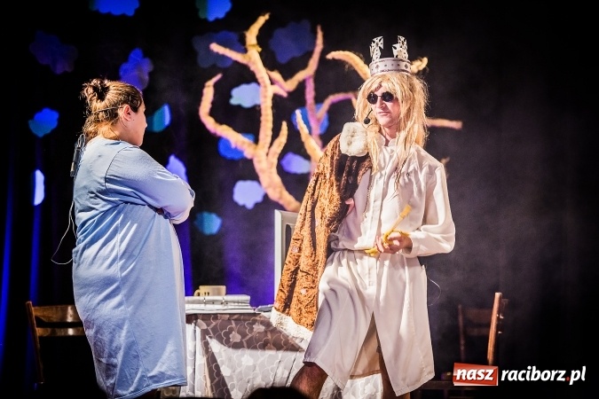 Zdjęcie w galerii na portalu naszraciborz.pl: Spektakl Zaświaty w wykonaniu grupy teatralnej Irrealis wiadomości z regionu