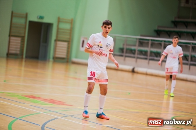 Zdjęcie w galerii na portalu naszraciborz.pl: HLPN: Pierwszoligowy piątek w Arenie Rafako wiadomości z regionu