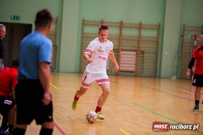 Zdjęcie w galerii na portalu naszraciborz.pl: HLPN: Pierwszoligowy piątek w Arenie Rafako wiadomości z regionu