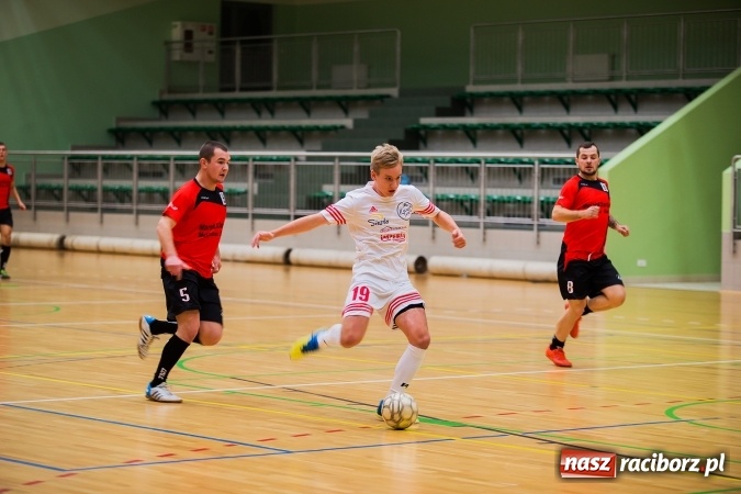 Zdjęcie w galerii na portalu naszraciborz.pl: HLPN: Pierwszoligowy piątek w Arenie Rafako wiadomości z regionu