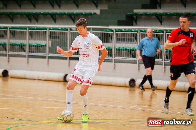 Zdjęcie w galerii na portalu naszraciborz.pl: HLPN: Pierwszoligowy piątek w Arenie Rafako wiadomości z regionu